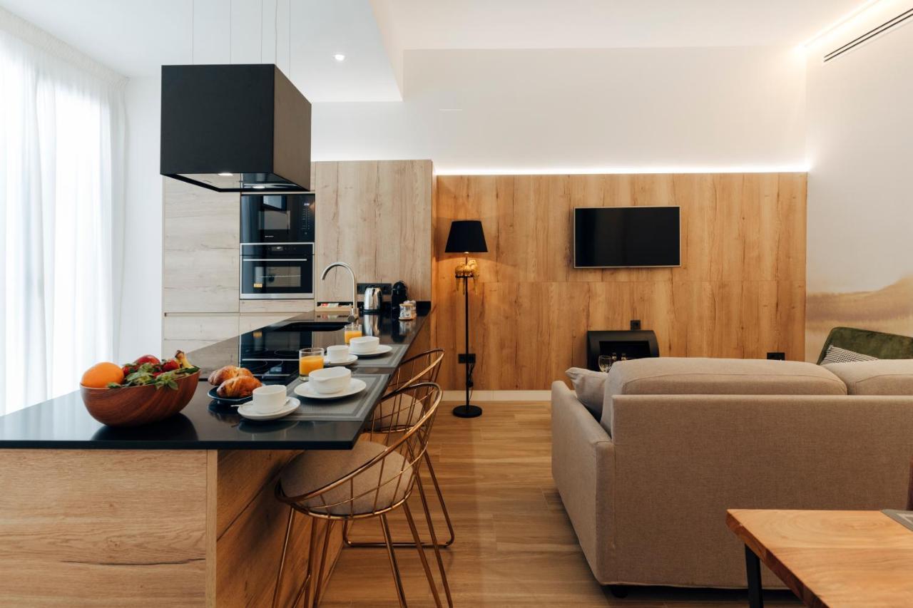 Galmen Suites Σεβίλλη Εξωτερικό φωτογραφία